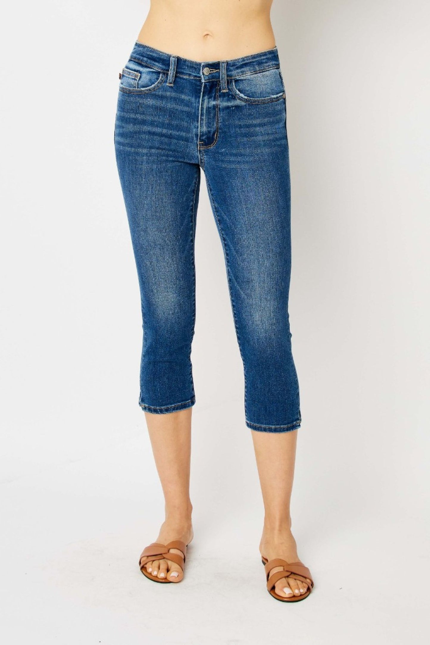 Judy Blue Mid Rise Capri Side Slit Denim
