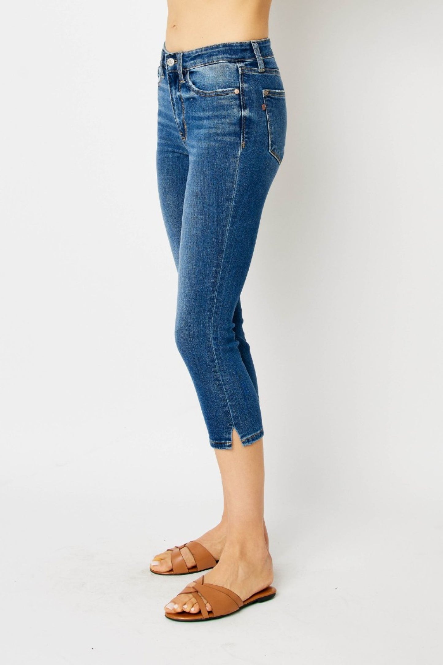Judy Blue Mid Rise Capri Side Slit Denim