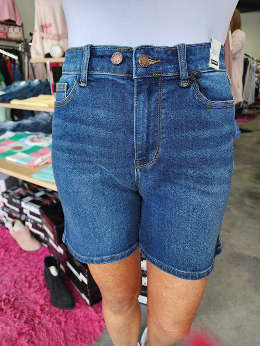 Judy Blue 2 Button Mid Length Dad Shorts