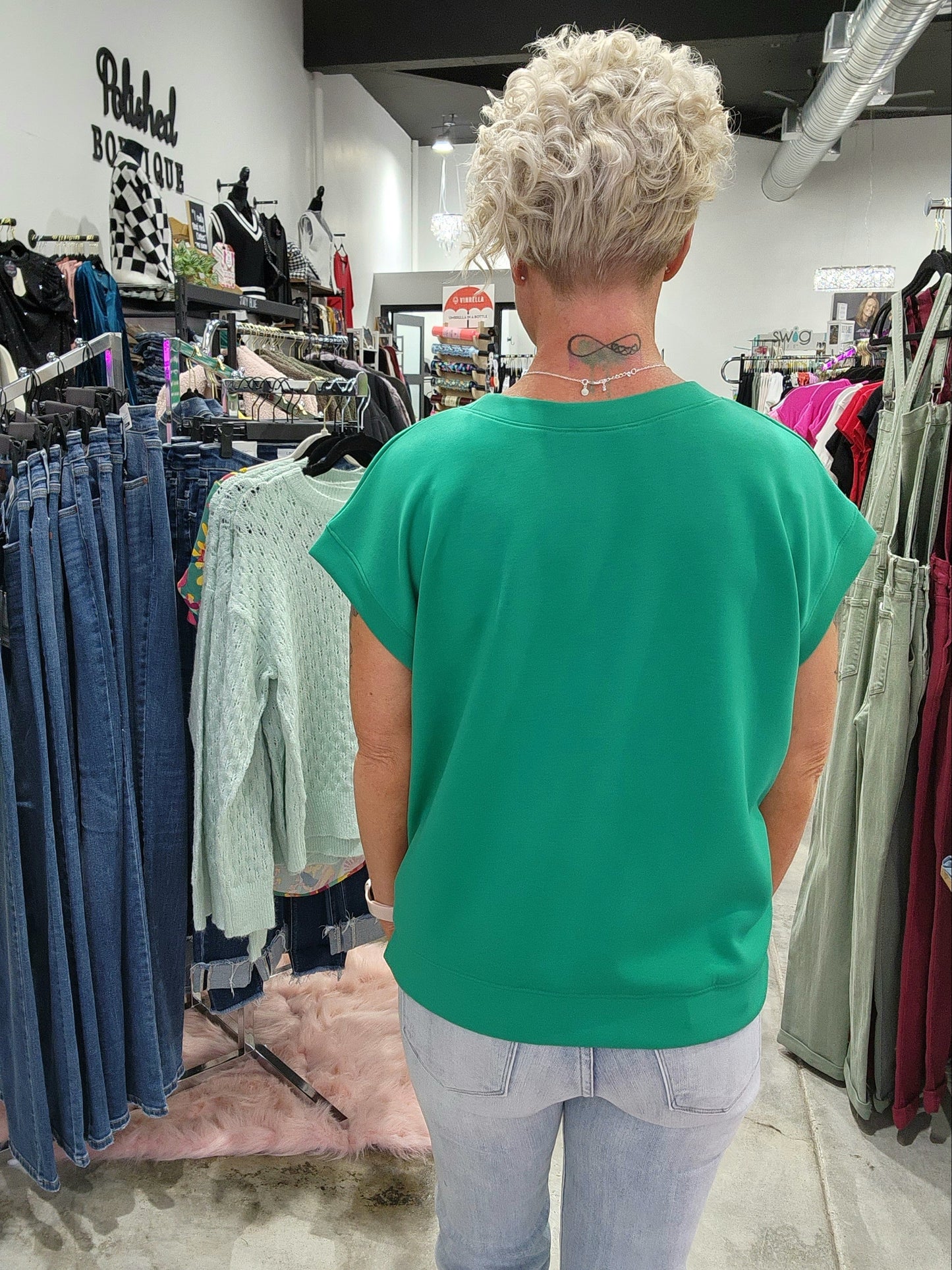 Scuba Short Sleeve Sweatshirt