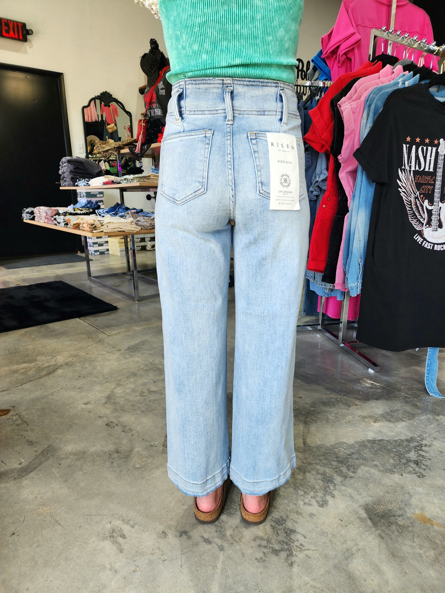 Risen High-Rise Crop Wide Front Seam Detail Jeans