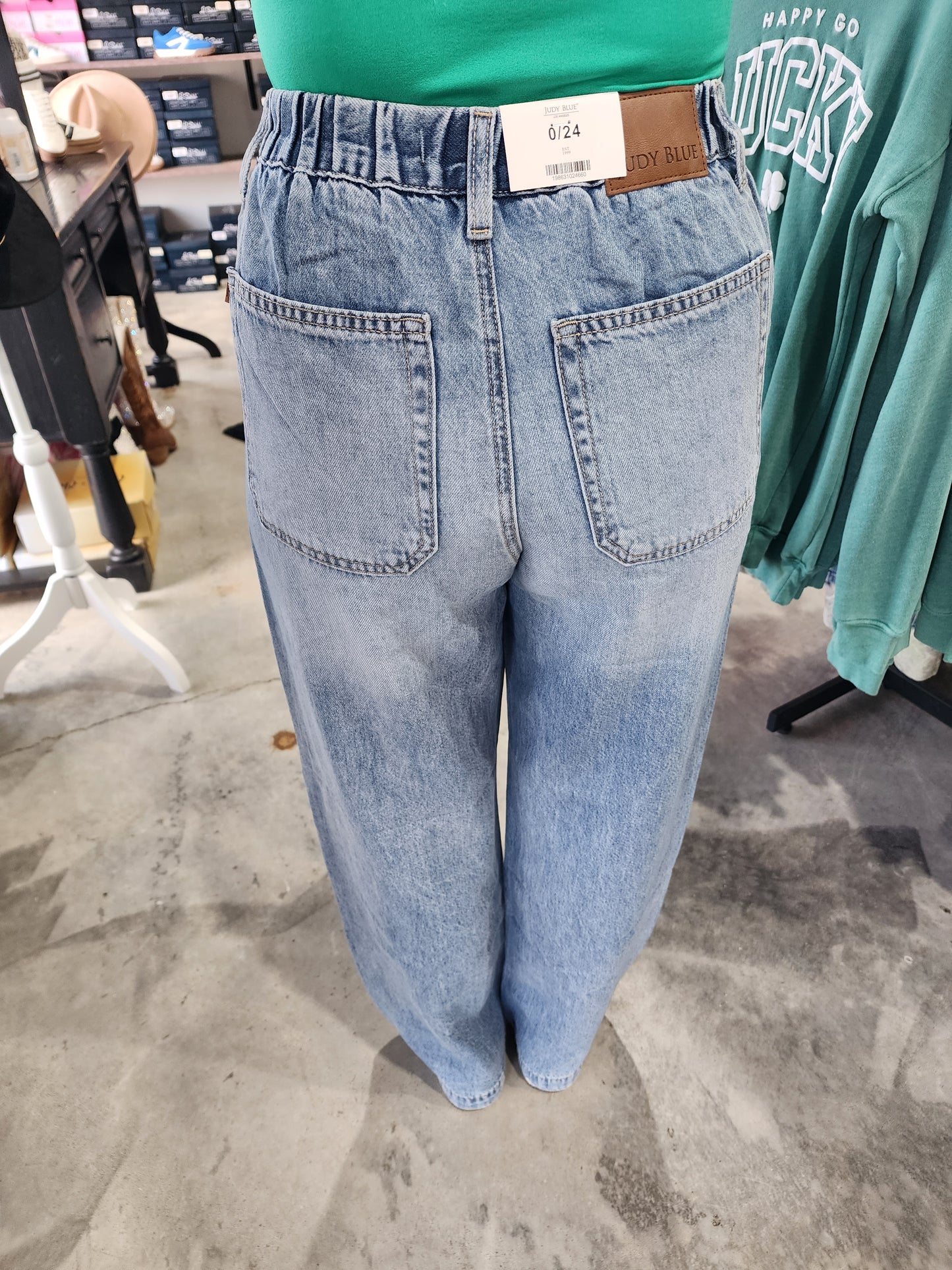 Judy Blue HW Featherweight Baggy Denim Jeans