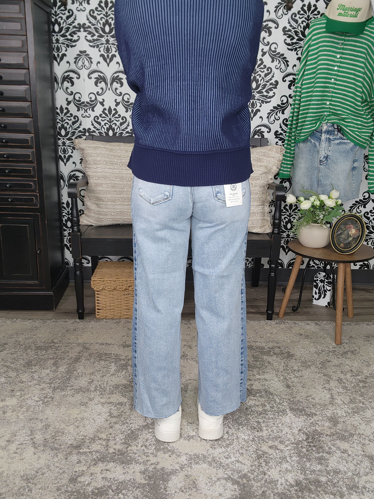 Risen HR Ankle Wide Side Contrast Denim Jeans