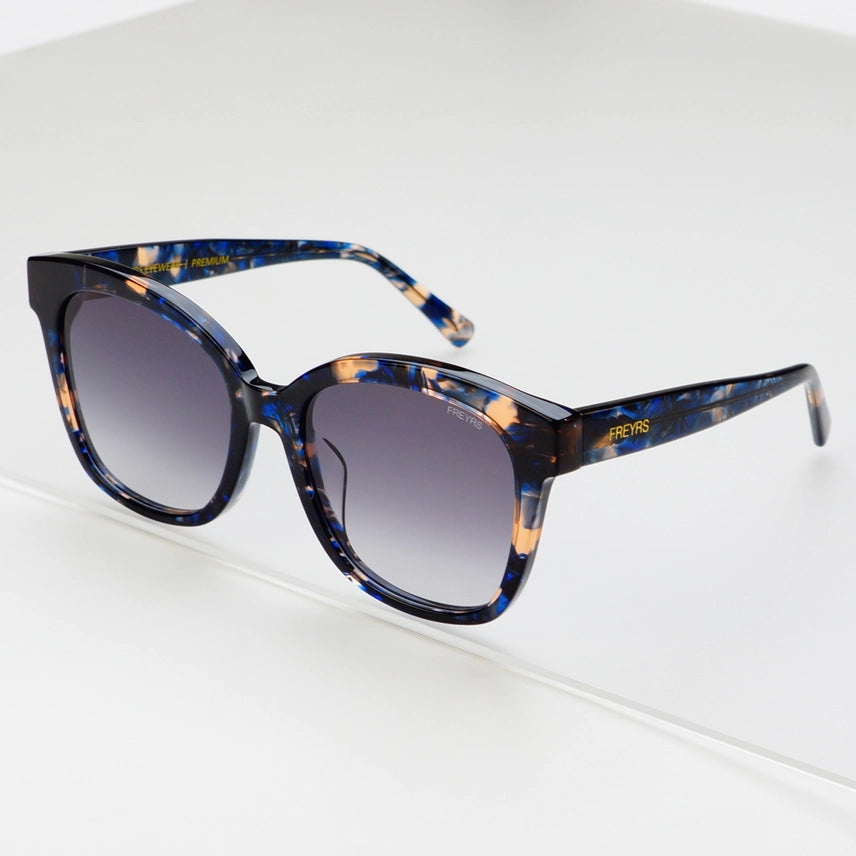 FREYRS Amber Cat Eye Sunglasses
