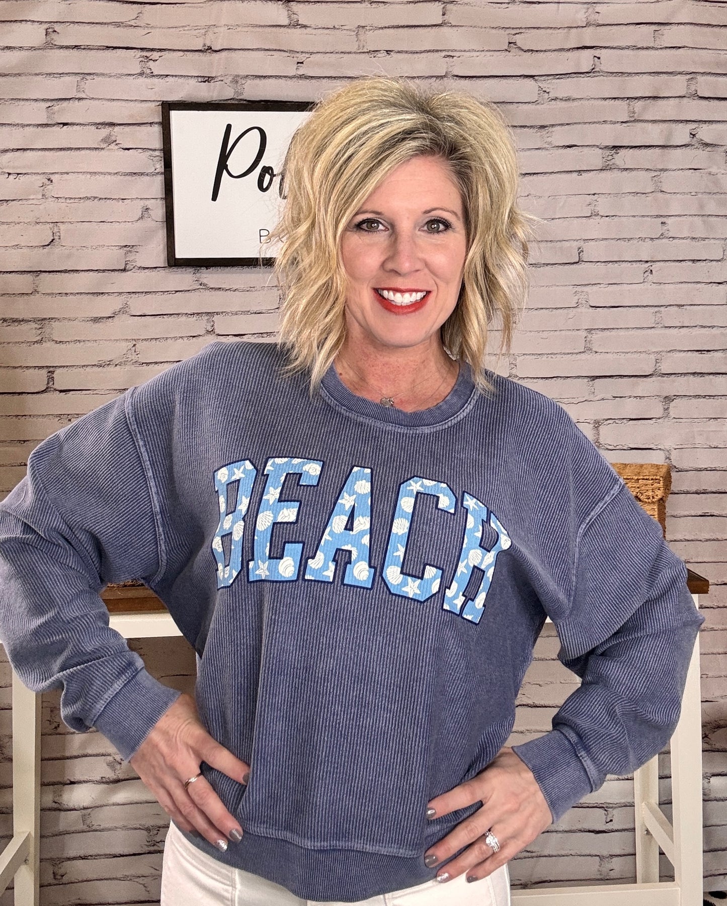 BEACH Textured Sweatshirt