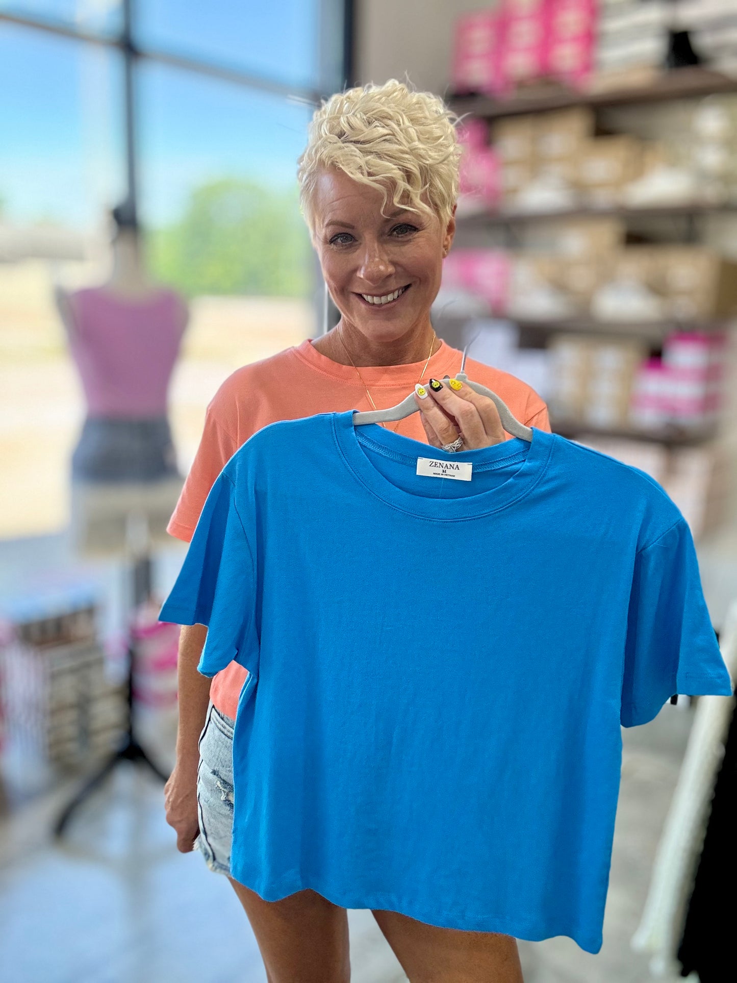 The Izzy Cropped T-Shirt