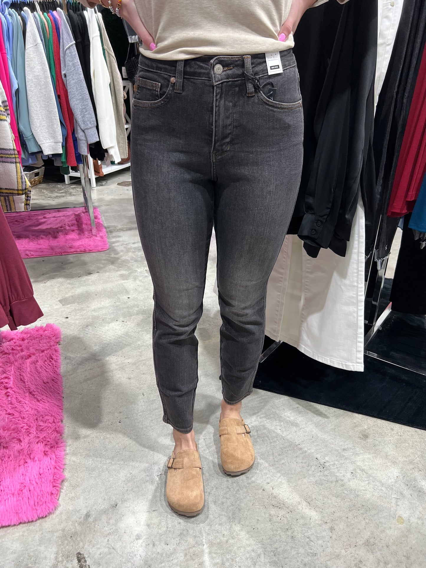 Judy Blue Mid Rise Tummy Control Slim Jeans