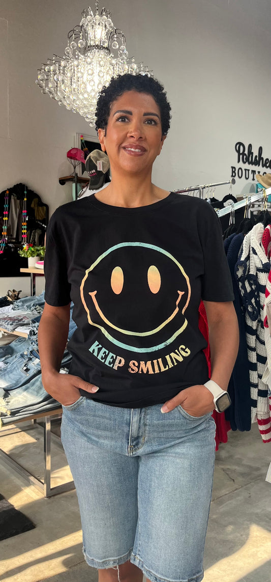 Keep Smiling Face Graphic Tee