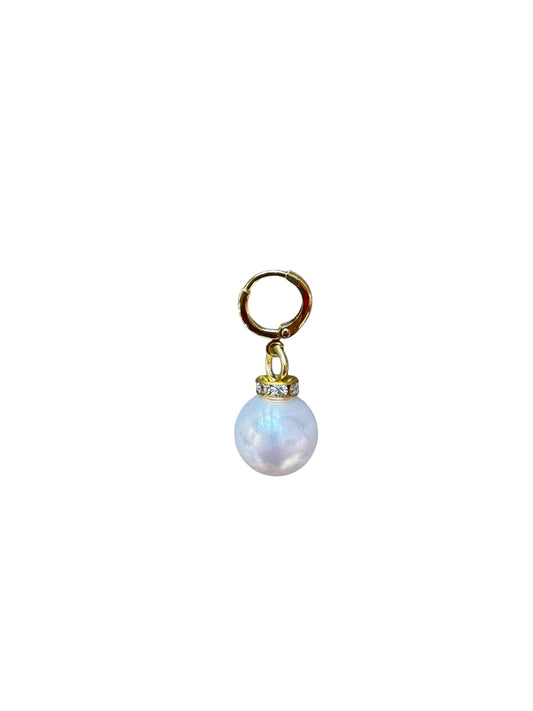 Single Pearl Gold Charm