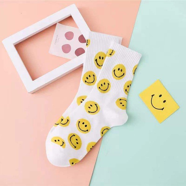 Smile Face Crew Socks - Lazy Daisy Boutique