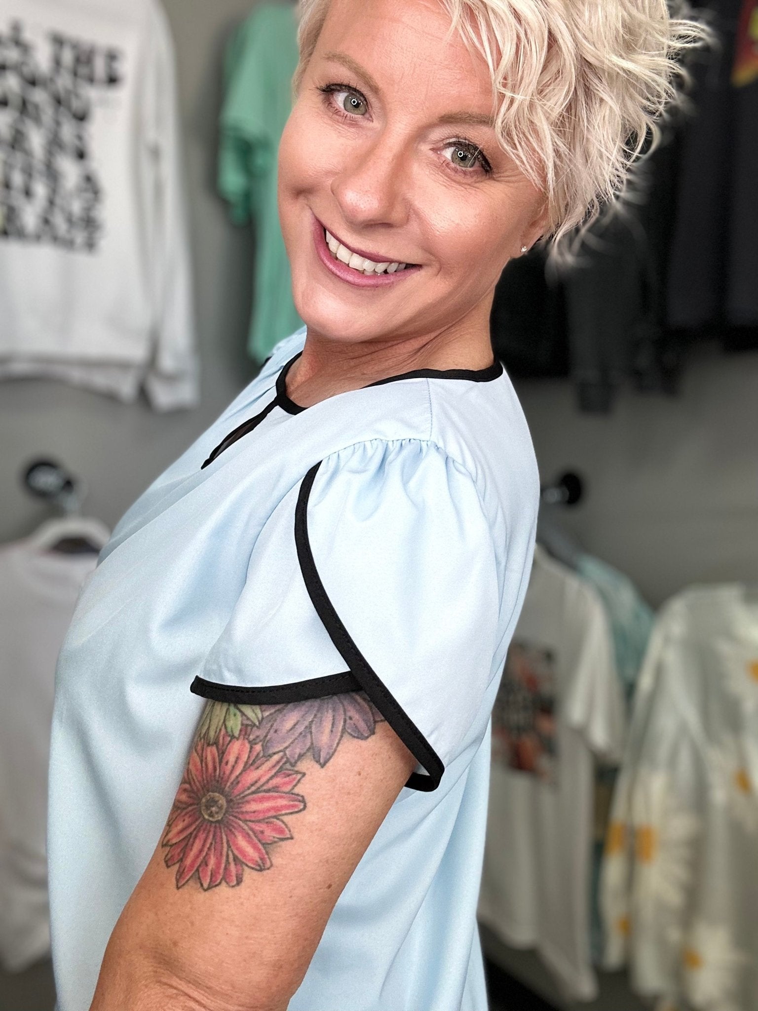 Sweet and Chic Top - Lazy Daisy Boutique