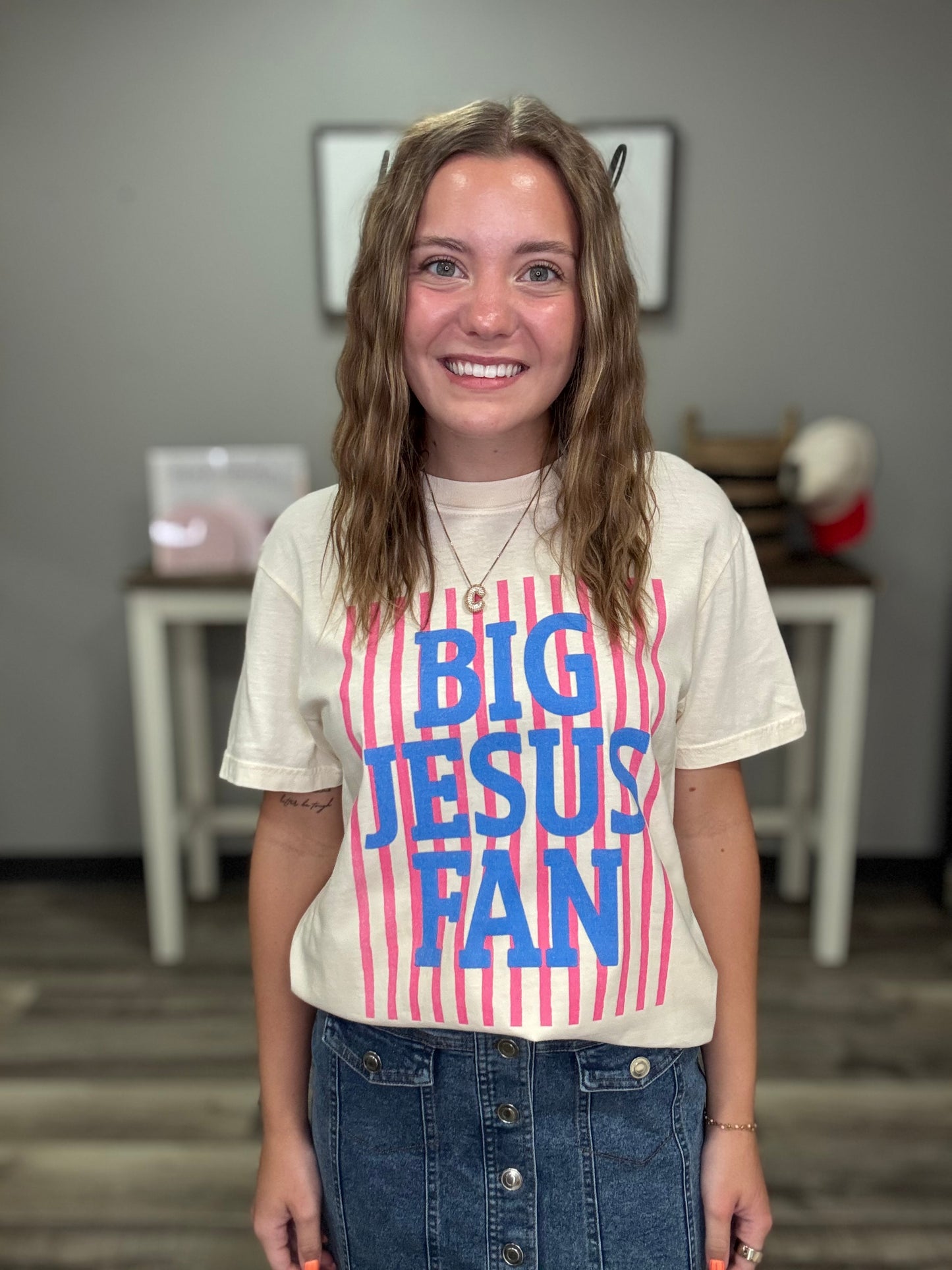 Big Jesus Fan Graphic Tee