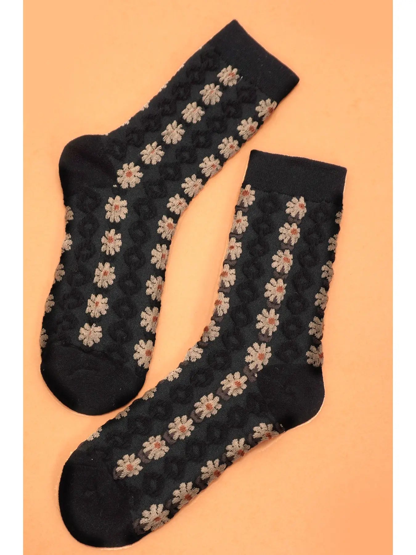 Daisy Textured Floral Socks