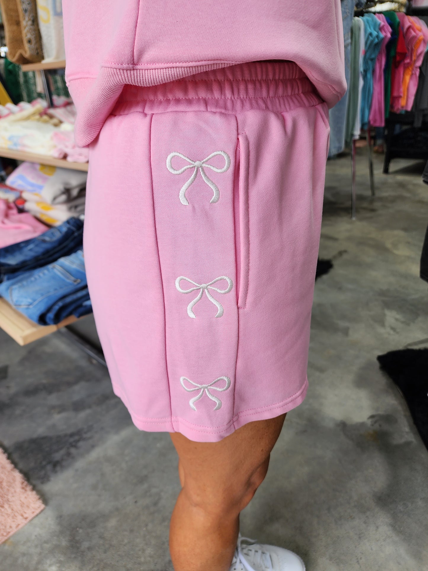 All The Bows Shorts