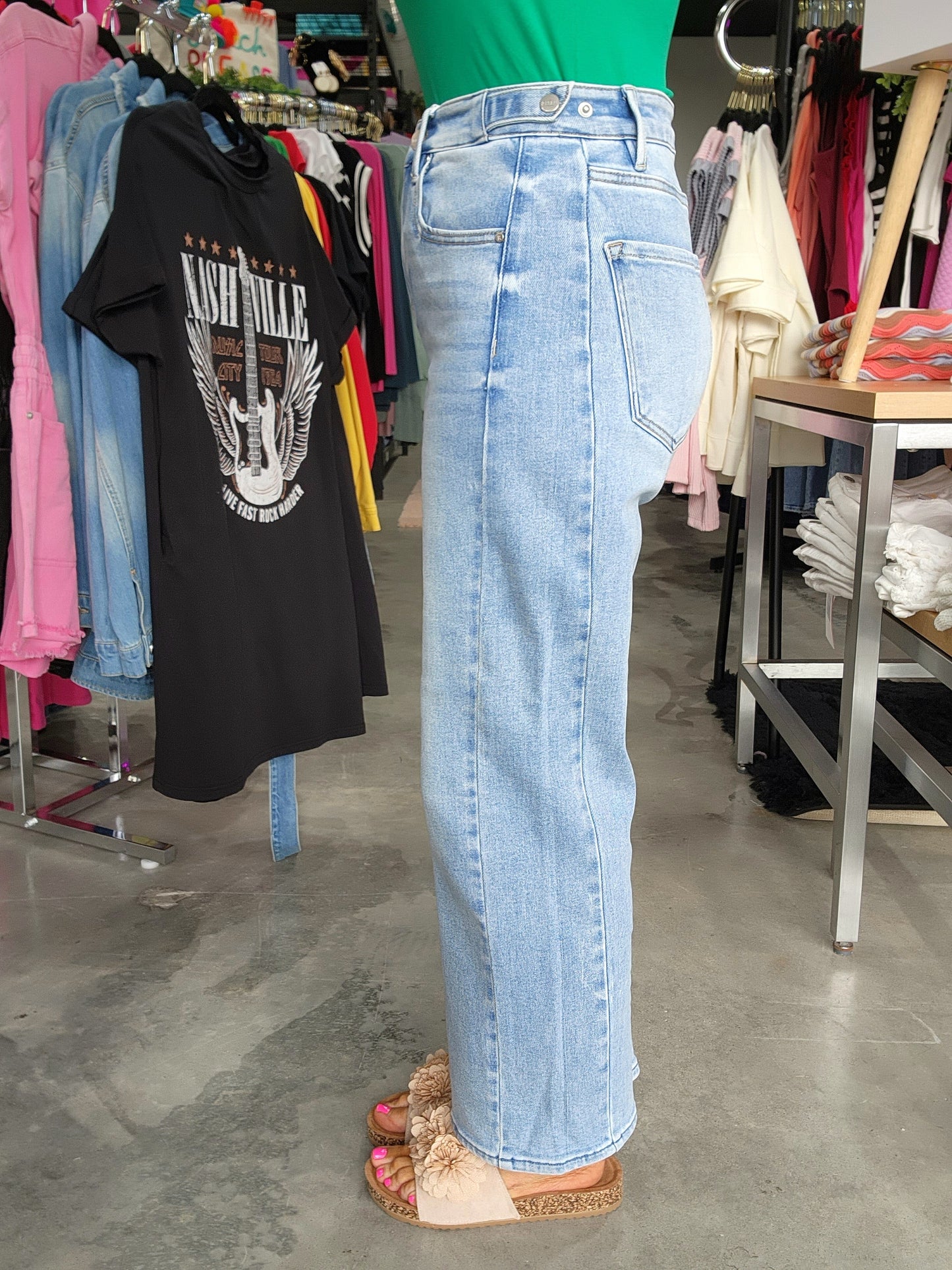 Risen High Rise Crop Barrel Denim Jeans