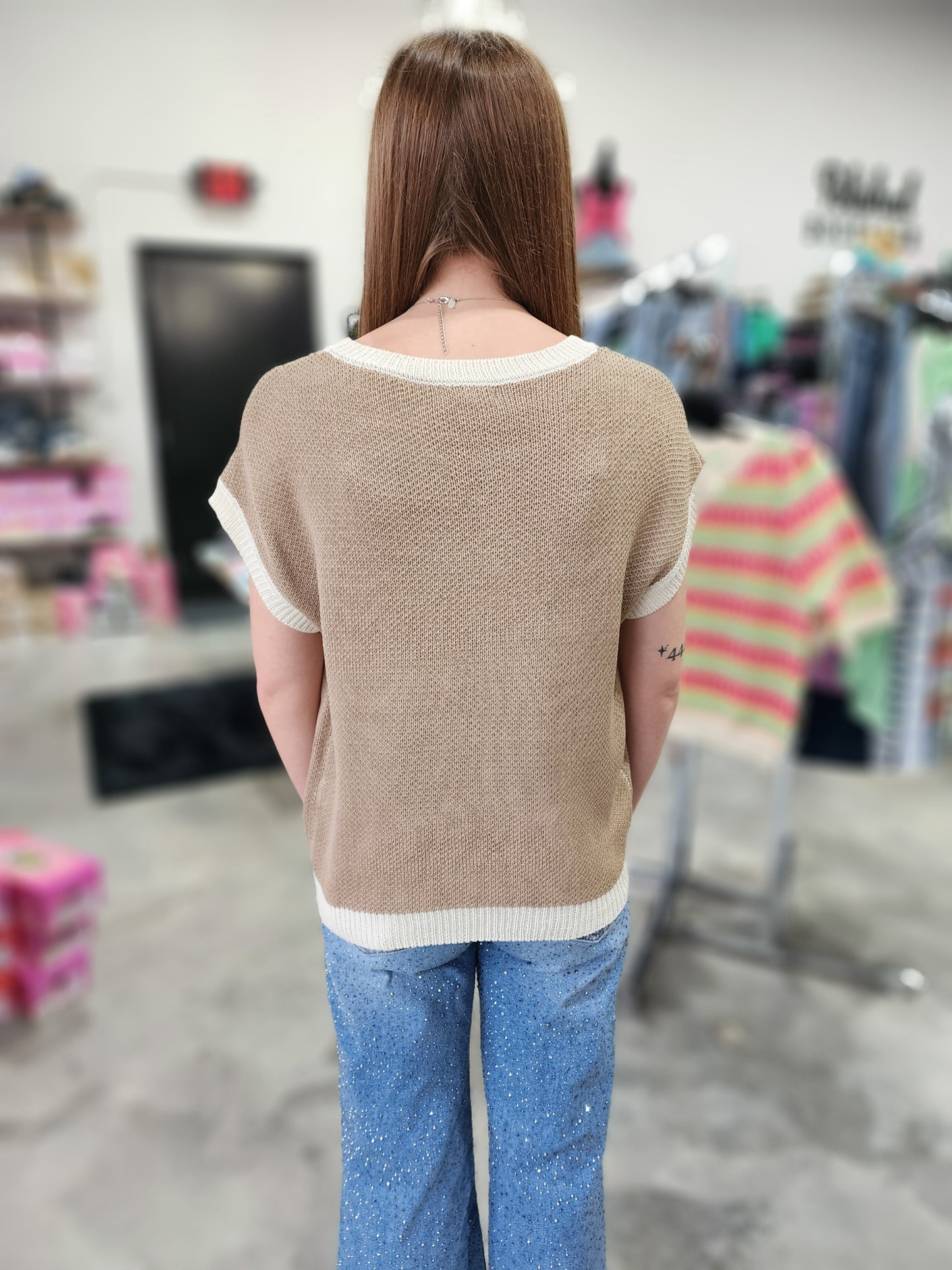 Horseshoe Short Sleeve Sweater
