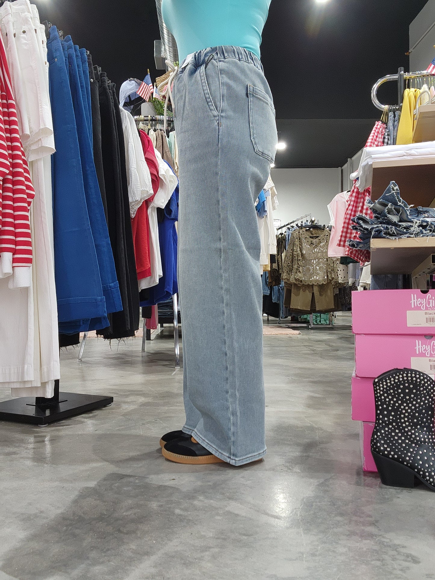 Judy Blue " Wilhelmina" Baggy MD Aged Stone Blue