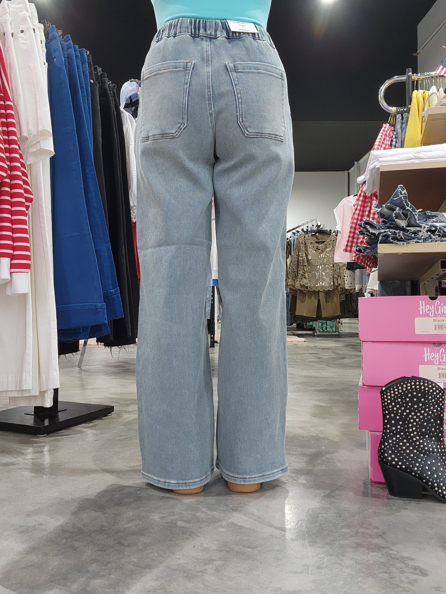 Judy Blue " Wilhelmina" Baggy MD Aged Stone Blue