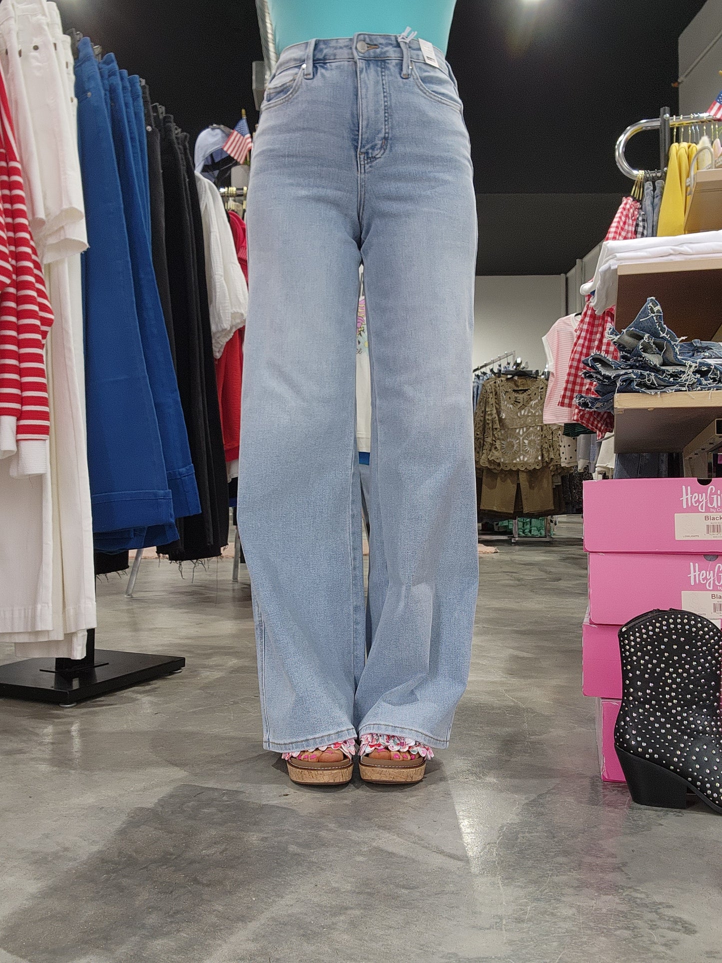 Judy Blue HW Retro Wide w/Curve Coin Pkt