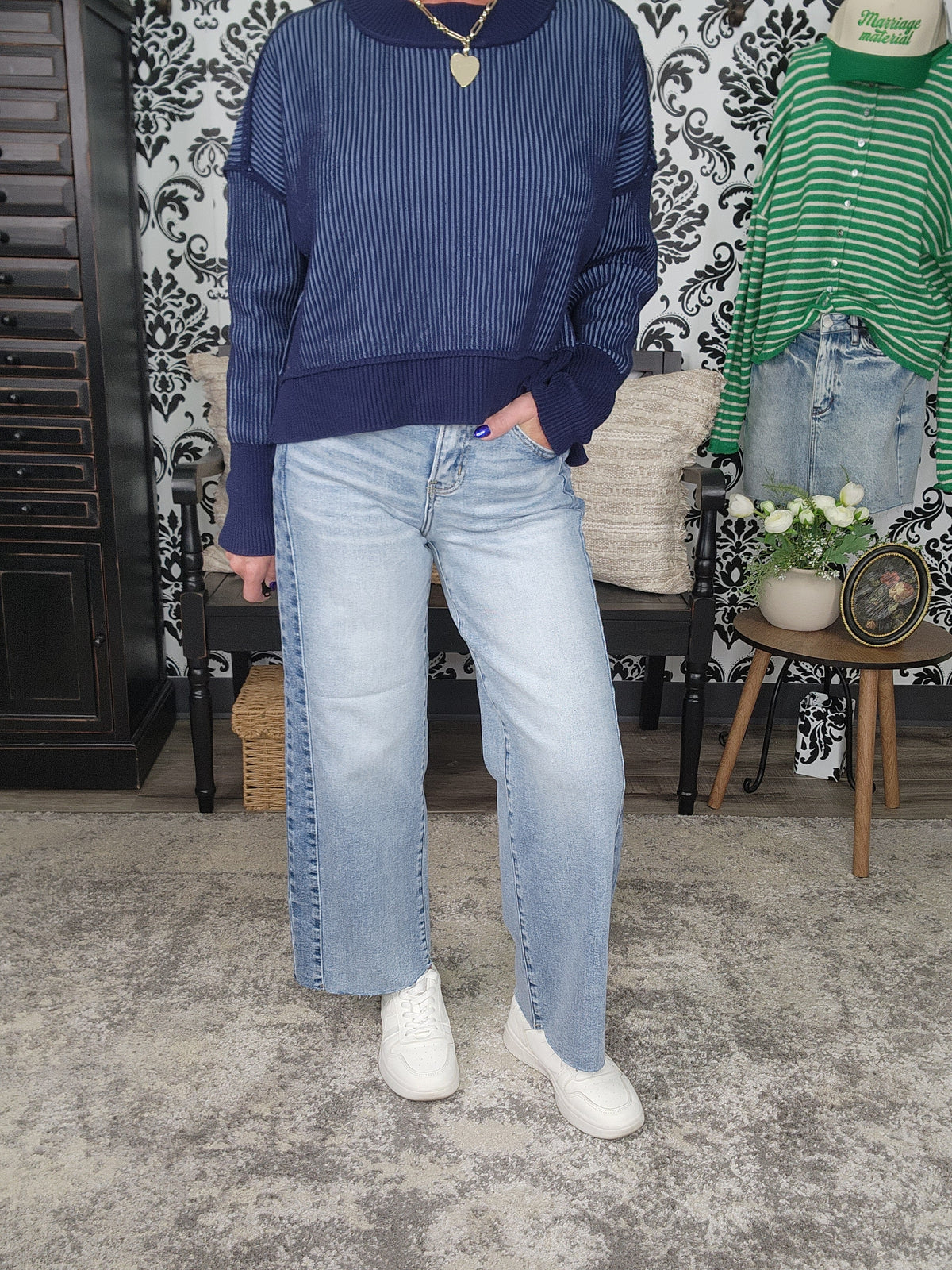 Risen HR Ankle Wide Side Contrast Denim Jeans