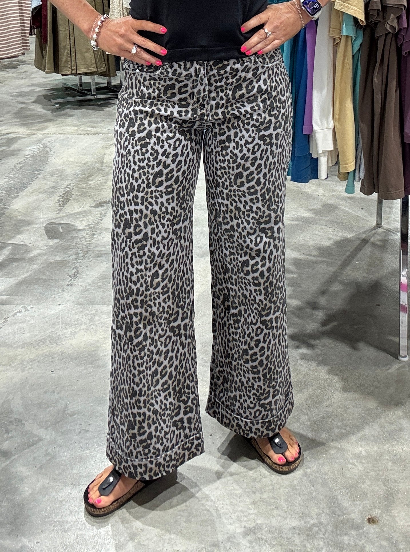 Mica High Rise Wide Cropped Cuff Leopard