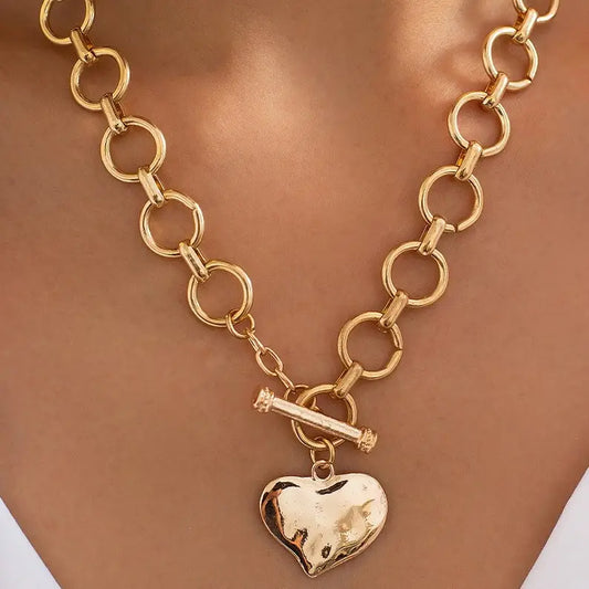 Notable Hammered Heart Front Toggle Necklace