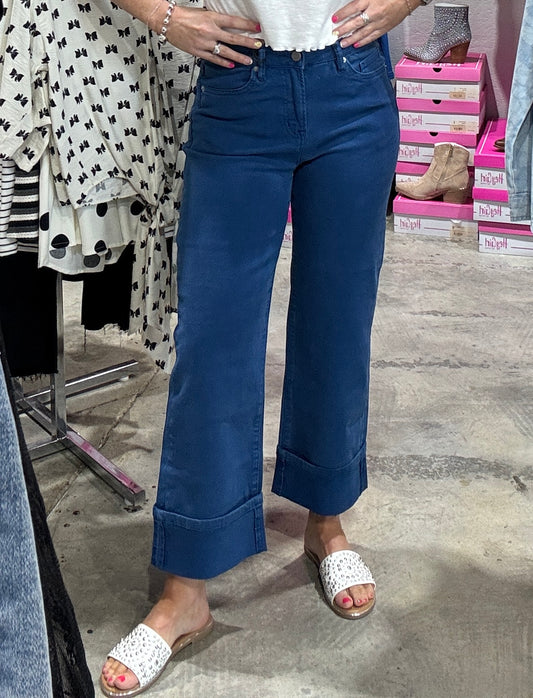 Mica HR Wide Crop Cuffed Jeans