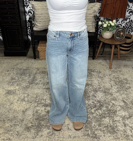 Judy Blue HW Angelina Column w/Harness Trim