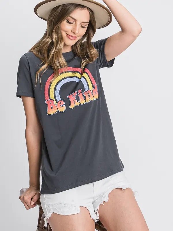 "Be Kind" Rainbow Tee - Polished Boutique