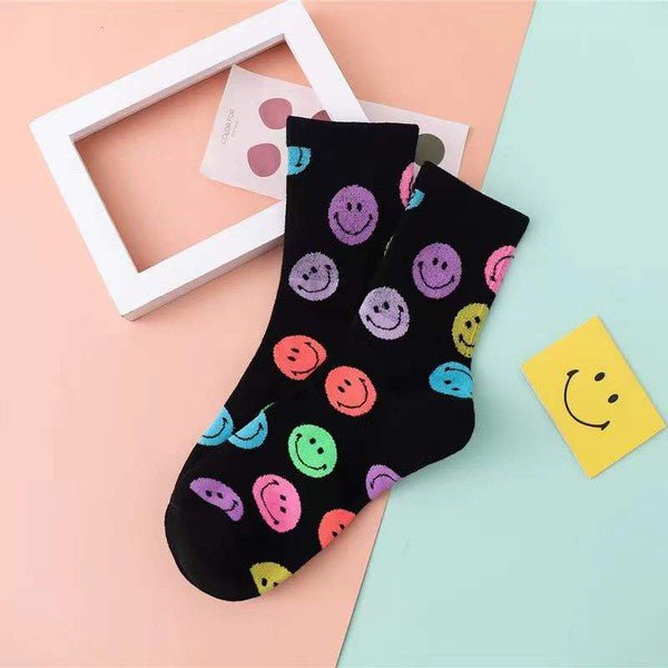 Smile Face Crew Socks - Lazy Daisy Boutique